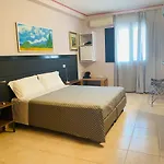 Amici Farm stay Cabras